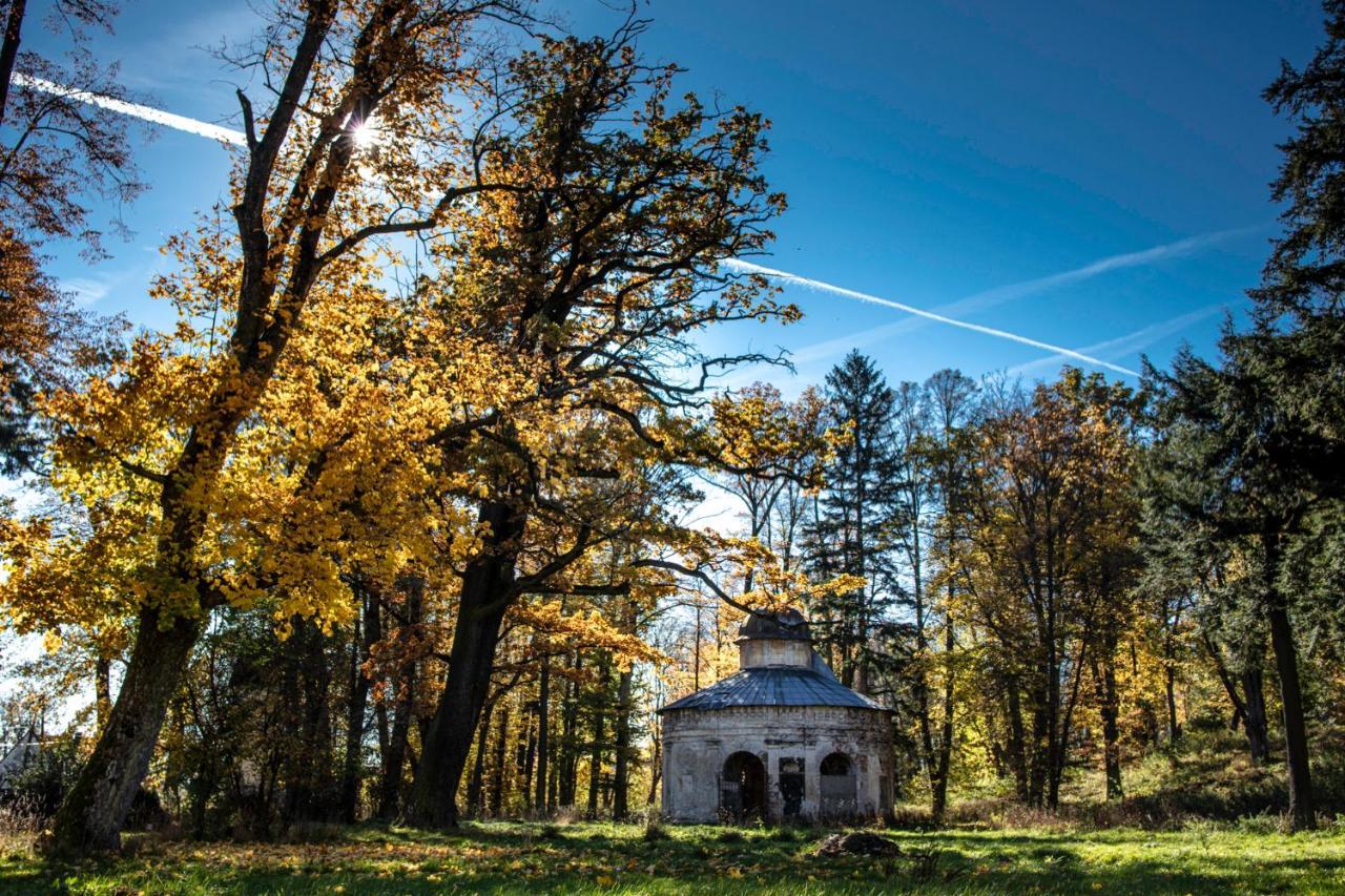Palac Gorzanow Kültér fotó
