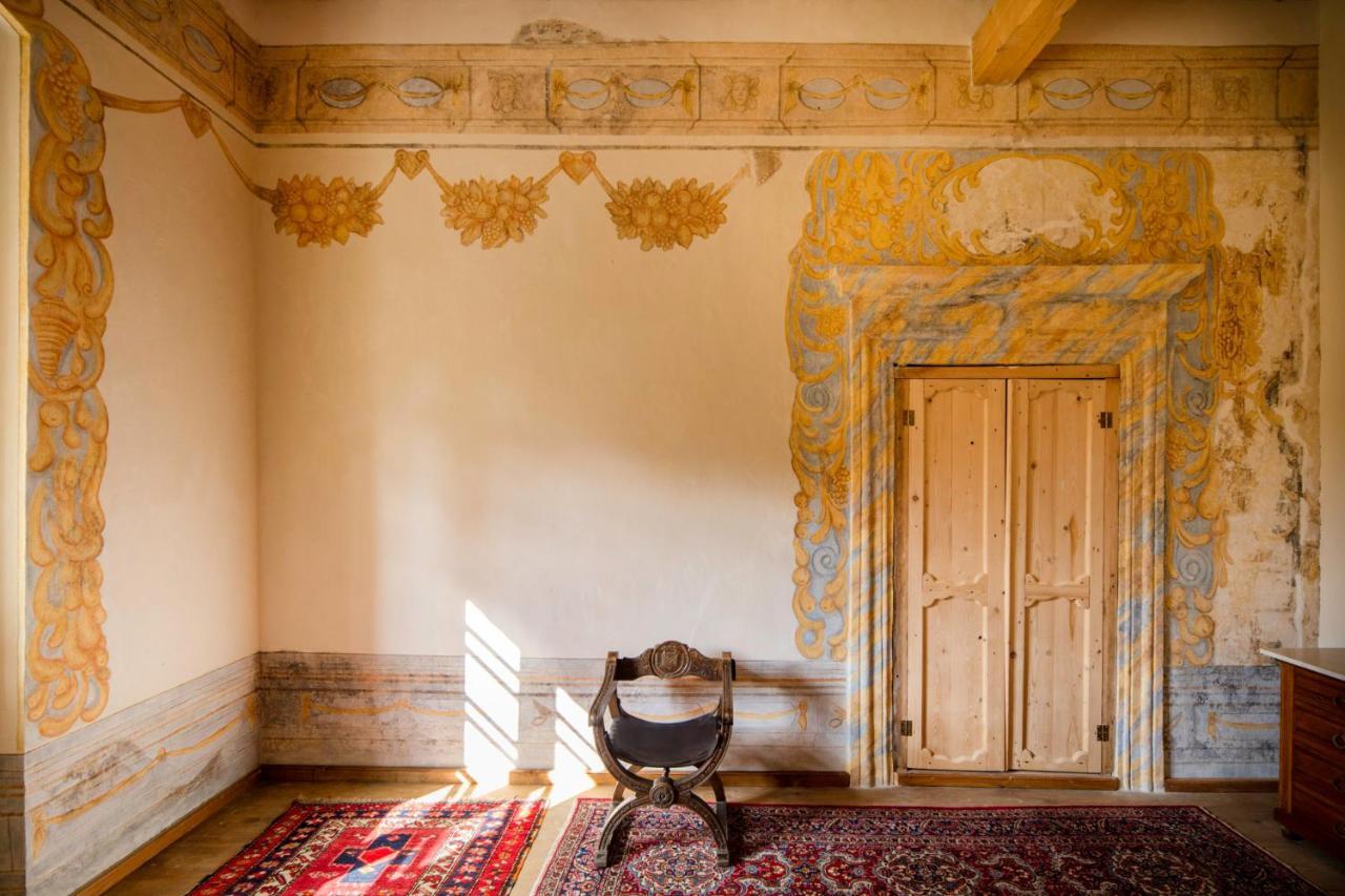 Palac Gorzanow Kültér fotó