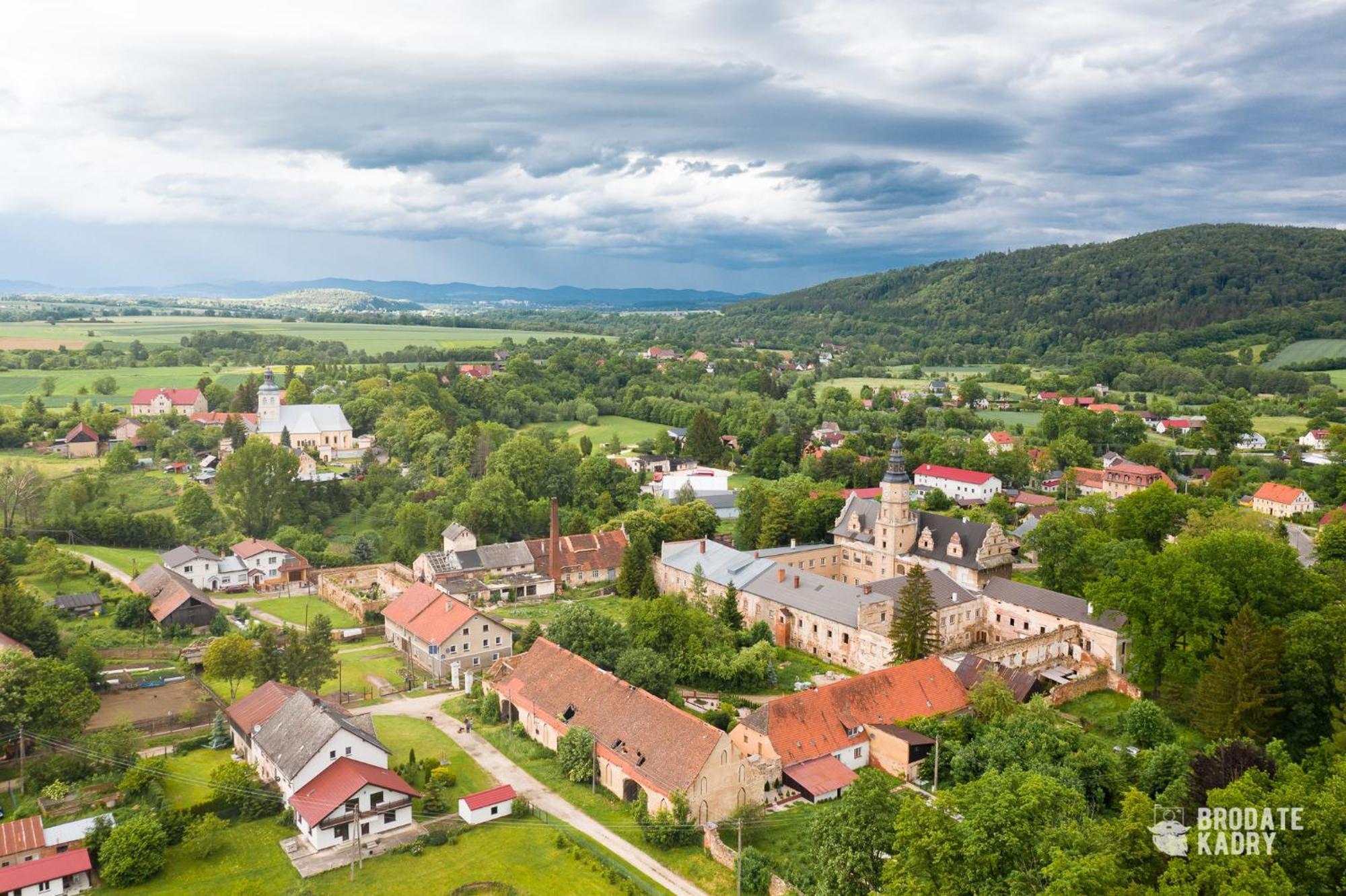 Palac Gorzanow Kültér fotó